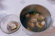 八哥吃的软食是什么？（探究八哥饮食习性，了解其喜欢的软食以及如何提供适宜的饮食。）